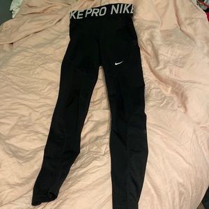 NIKE pro leggings